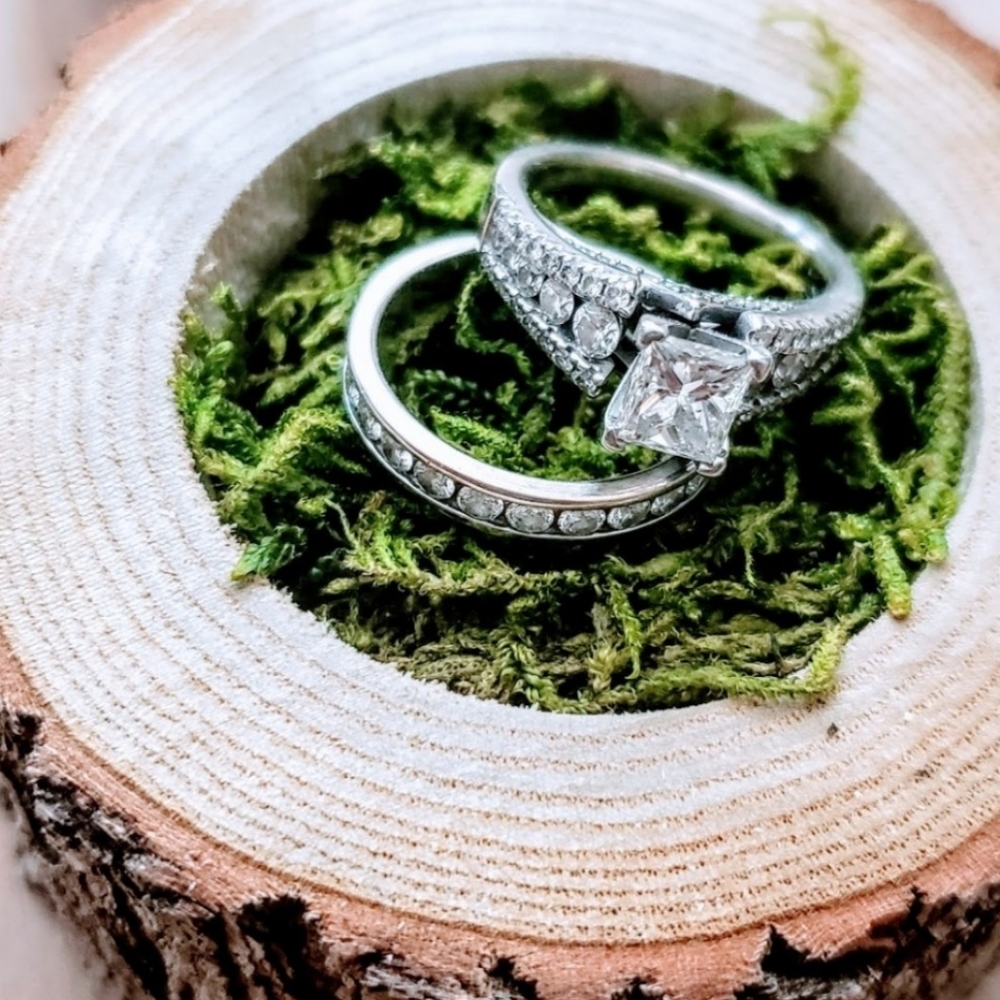 Wedding ring boxes